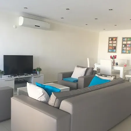 F1 Orka Garden Apartment