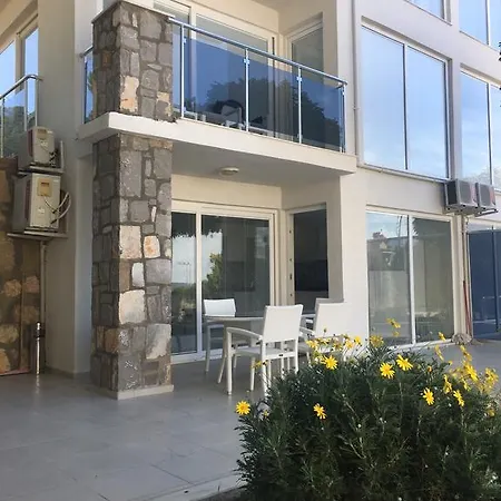 Apartament F1 Orka Garden *